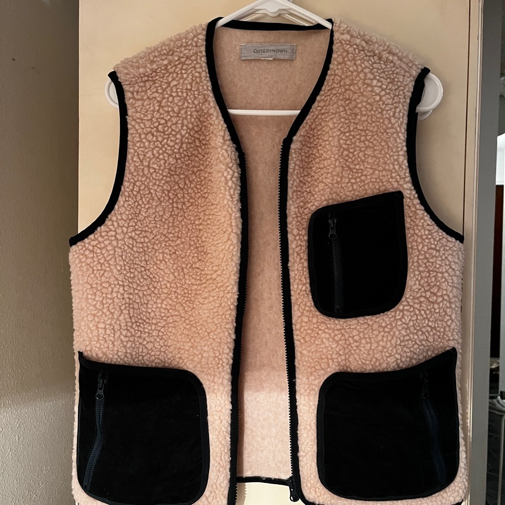 Outerknown “Windrift” Sherpa Vest